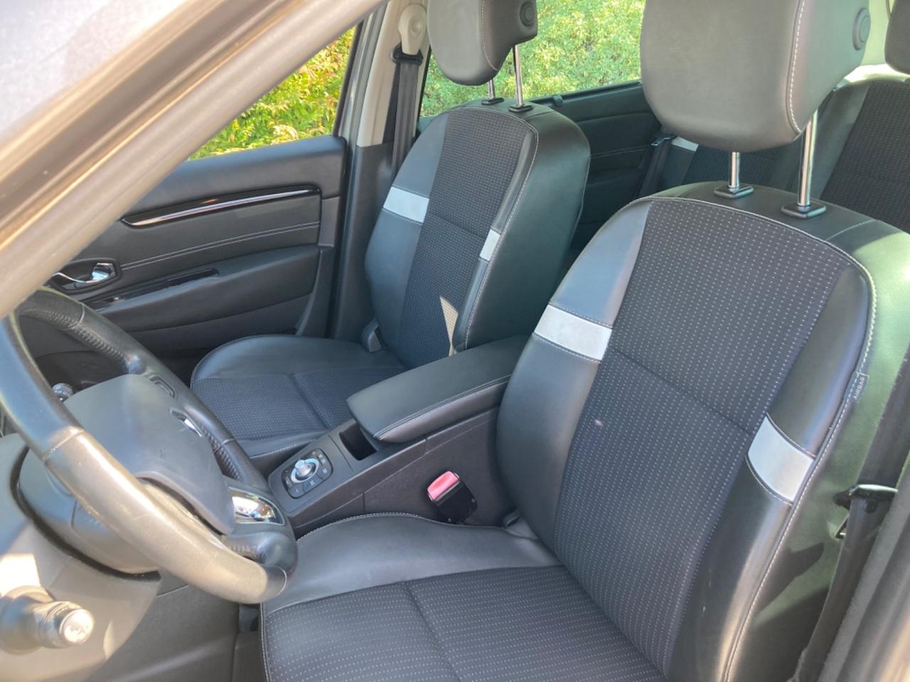 RENAULT SCENIC 1.5 DCI (PROPRIETARIO UNICO)
