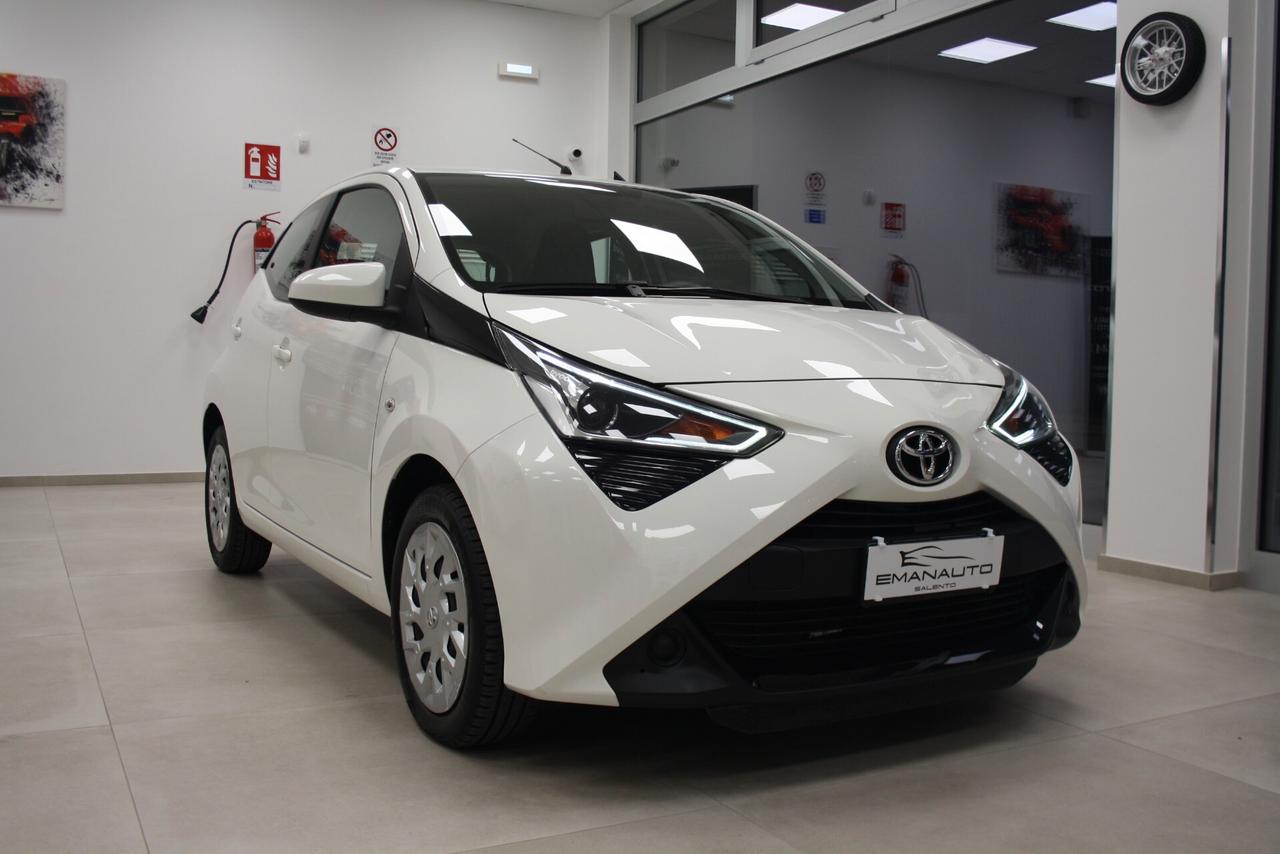 Toyota Aygo 1.0 X-Business *2020