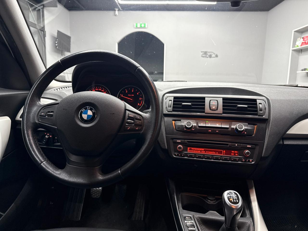 Bmw 114 114d 5p. Joy