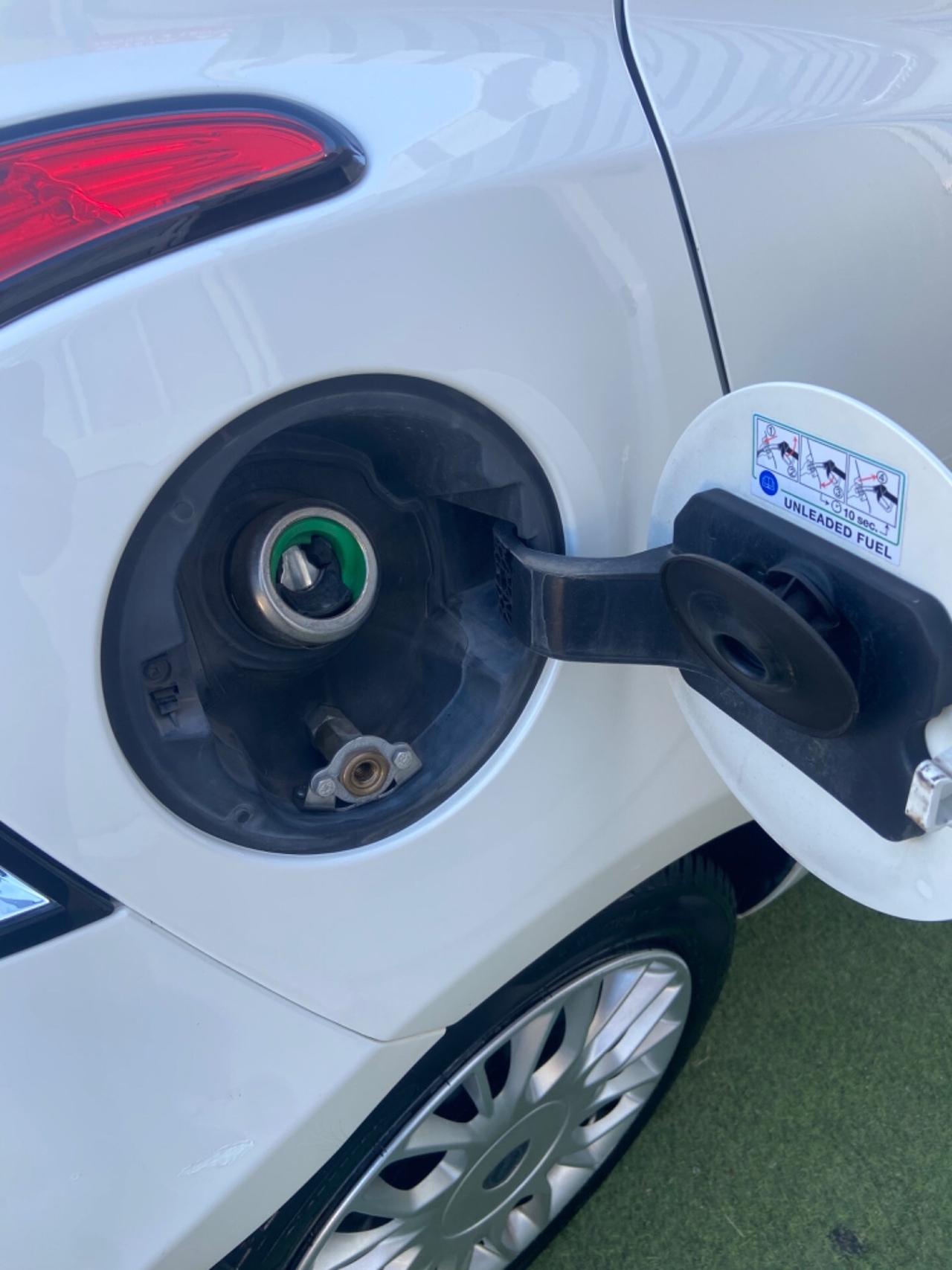 Lancia Ypsilon 1.2 69 CV GPL Ecochic nuova garanzia12