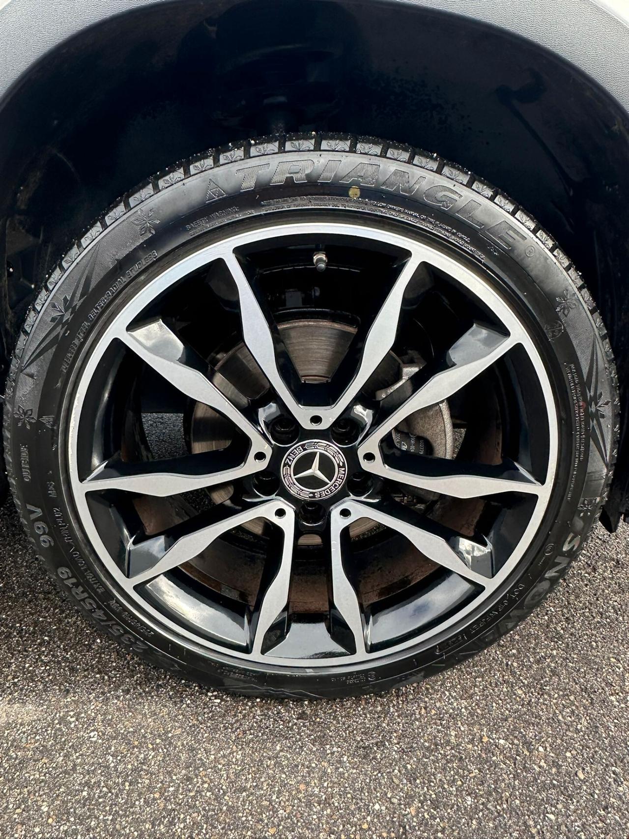 Mercedes-benz GLA 200 d Automatic Premium