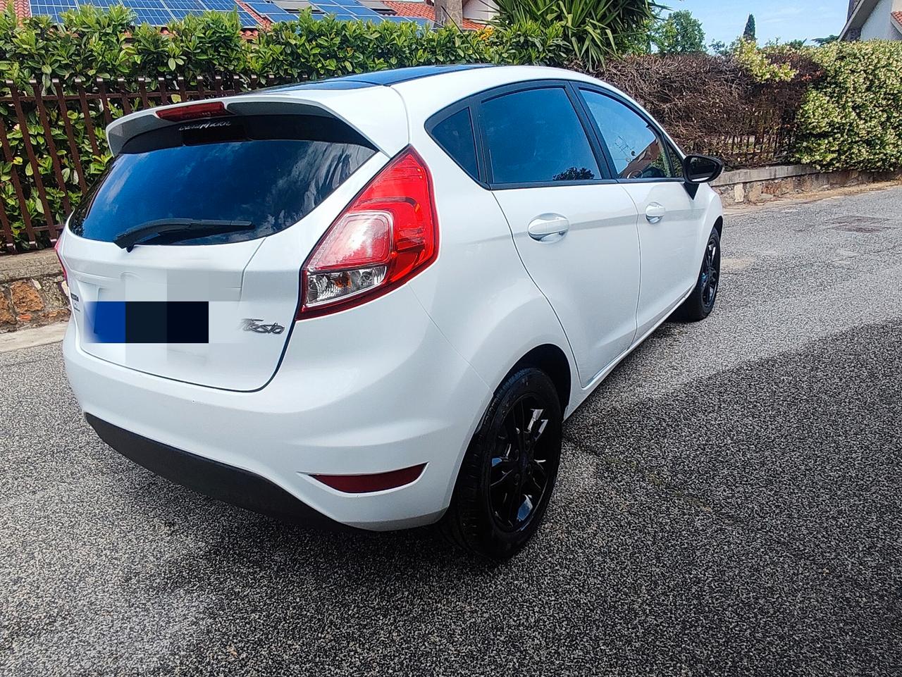 Ford Fiesta 1.0 100CV AUTOMATICA Black & White Edition