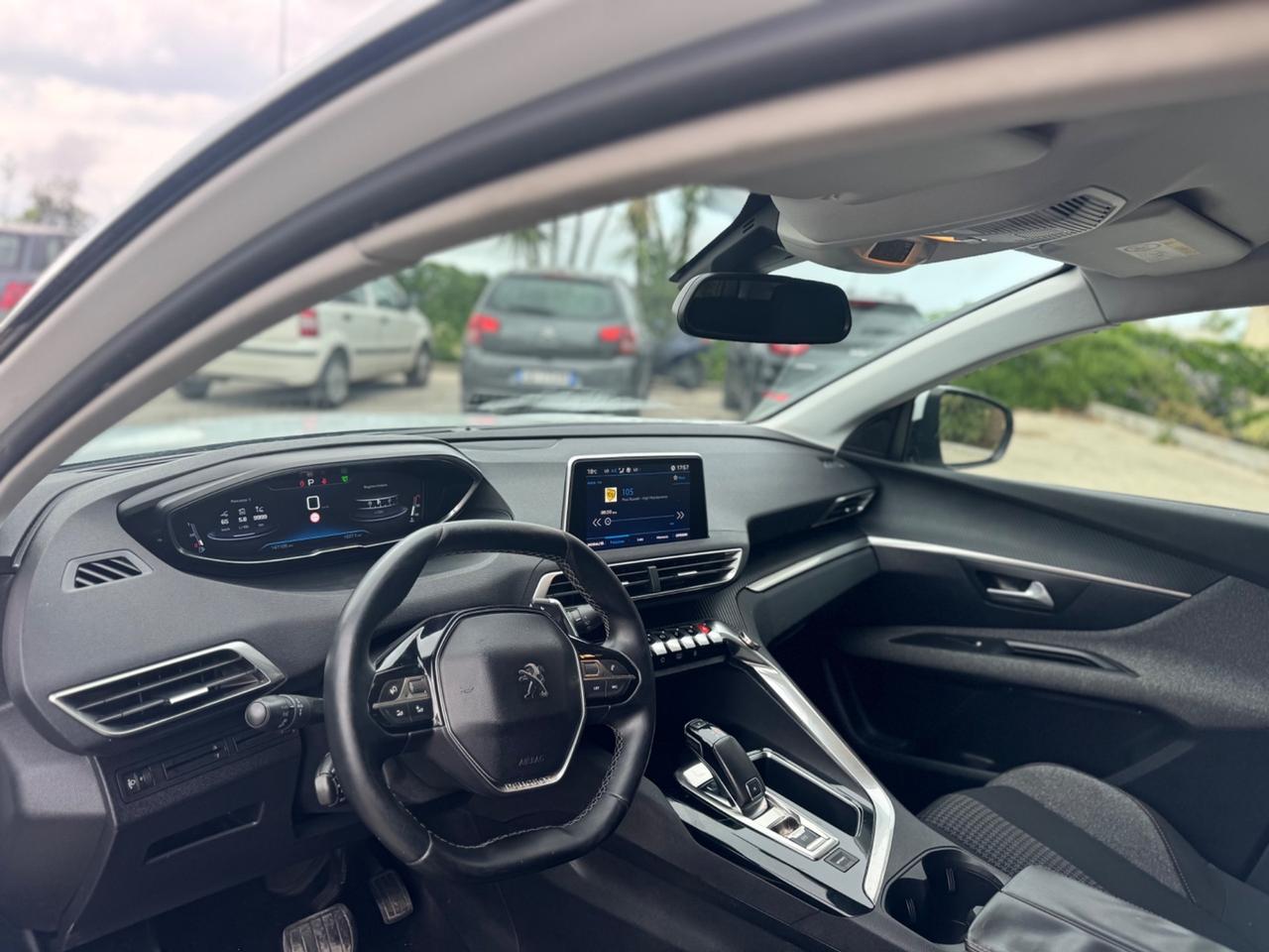 Peugeot 3008 BlueHDi 130 S&S EAT8 Allure