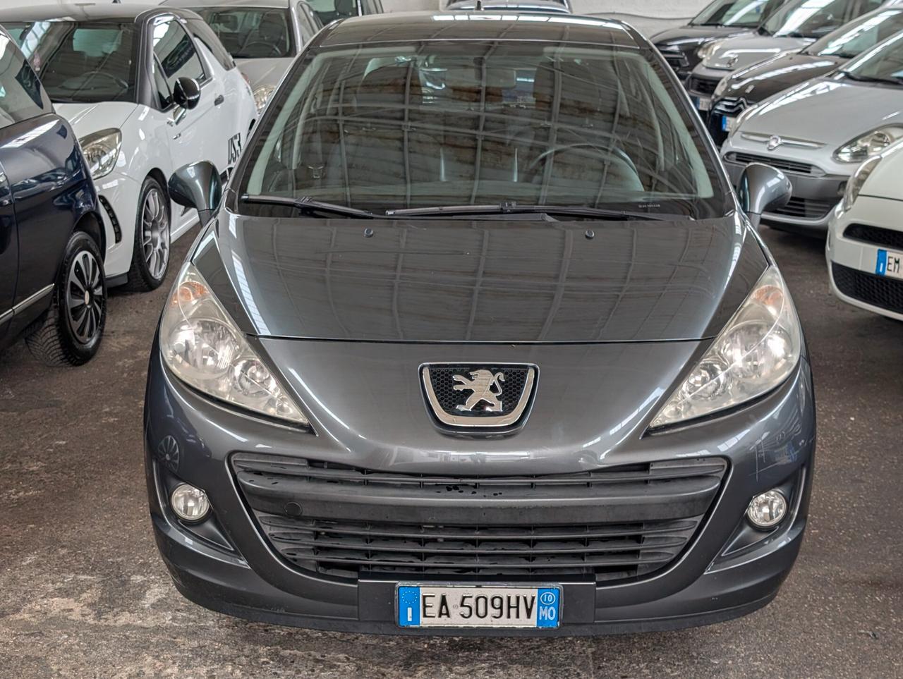Peugeot 207 1.4 8V 75CV 5p. X Line ECO GPL