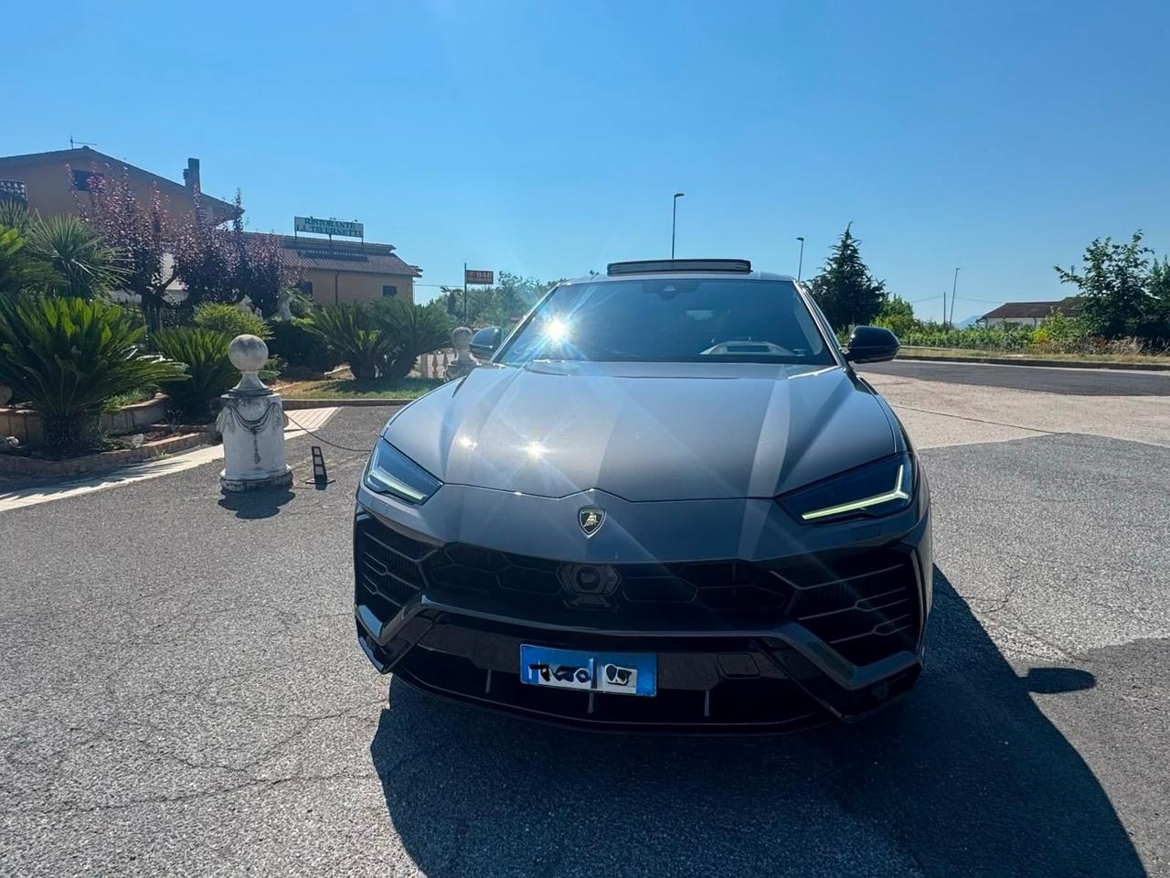 Lamborghini Urus 4.0 italia accetto permute iva compresa
