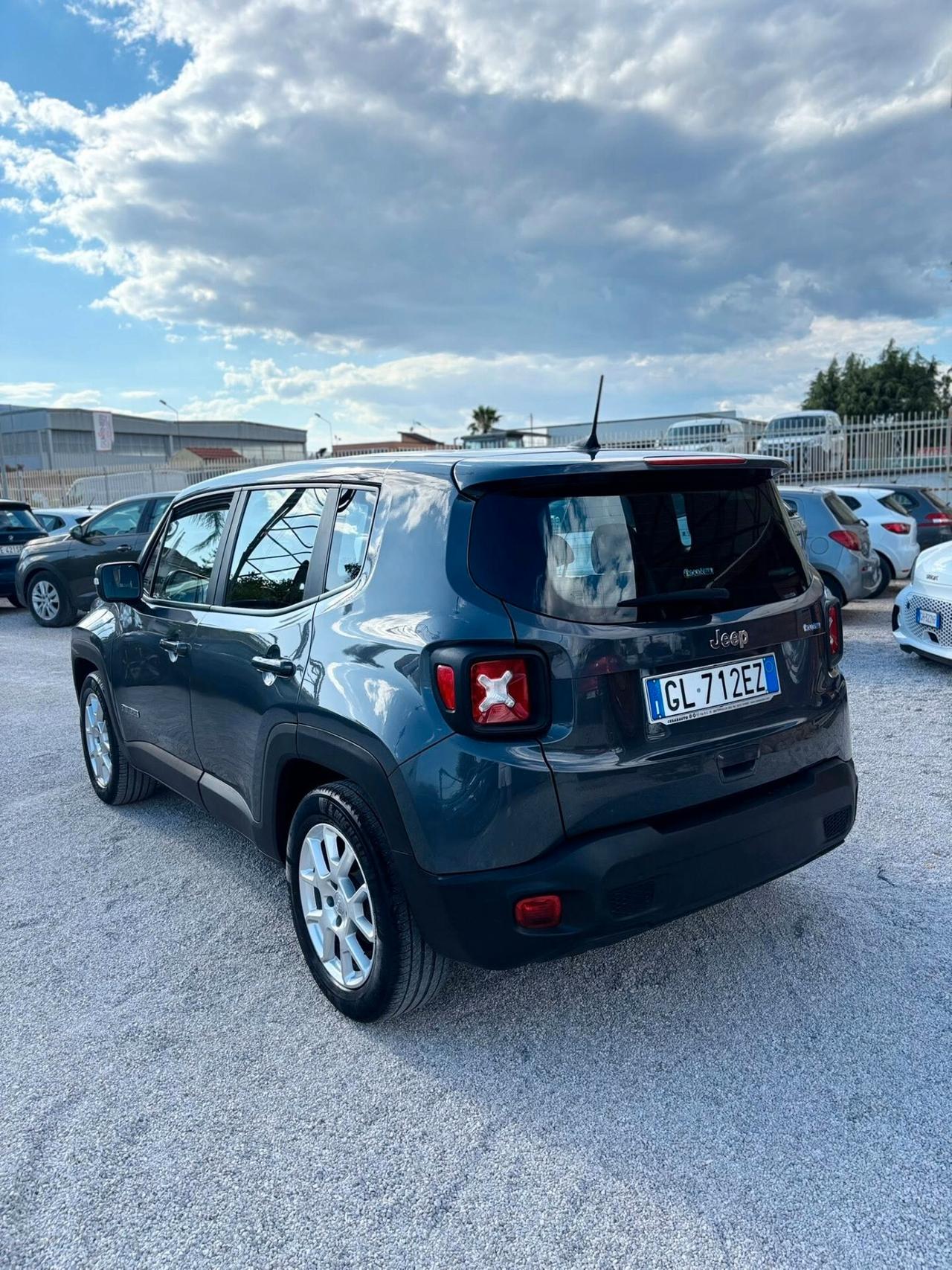 Jeep Renegade 1.6 Mjt 130 CV Longitude