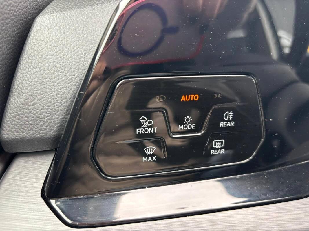 Volkswagen Golf 2.0 tdi Style 115cv