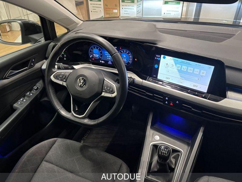 Volkswagen Golf VIII 2020 1.0 tsi evo Life 110cv