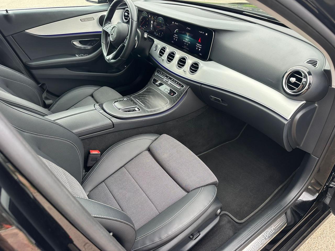 Mercedes-benz E 220 160 CV