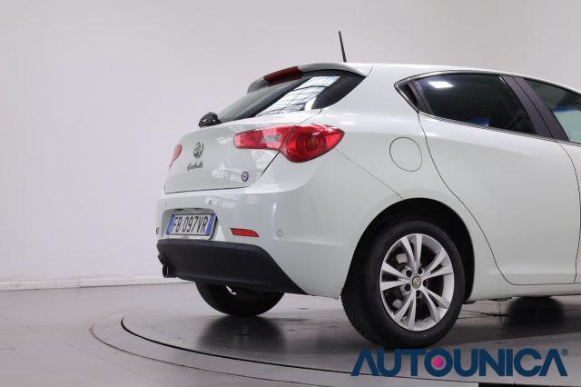 ALFA ROMEO Giulietta 1.6 JTDM-2 105 CV DISTINCTIVE NEOPATENTATI
