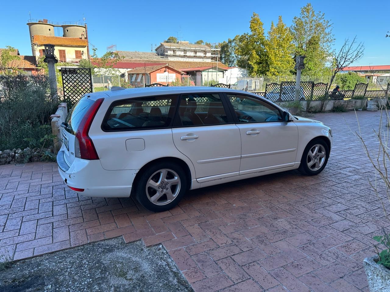 Volvo V50 D4 Geartronic Kinetic