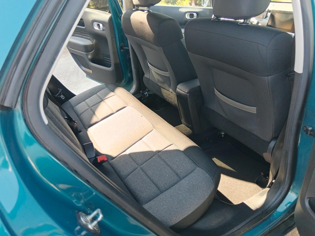 Citroen C4 Cactus BlueHDi 100 S&S Shine Pack