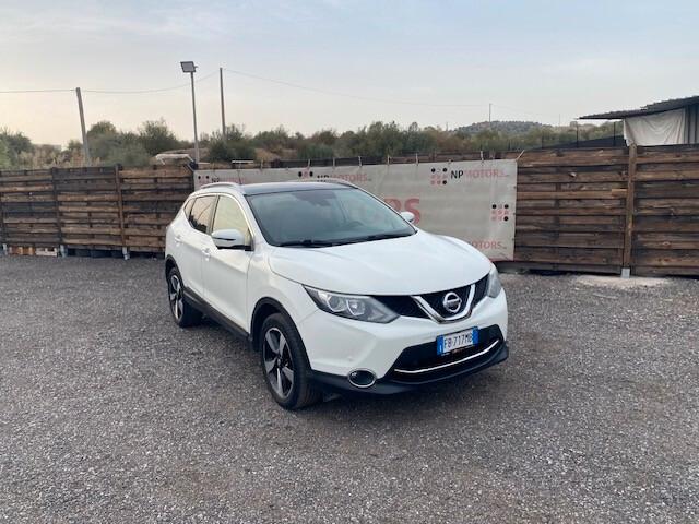 Nissan Qashqai 1.5 dCi N-Connecta