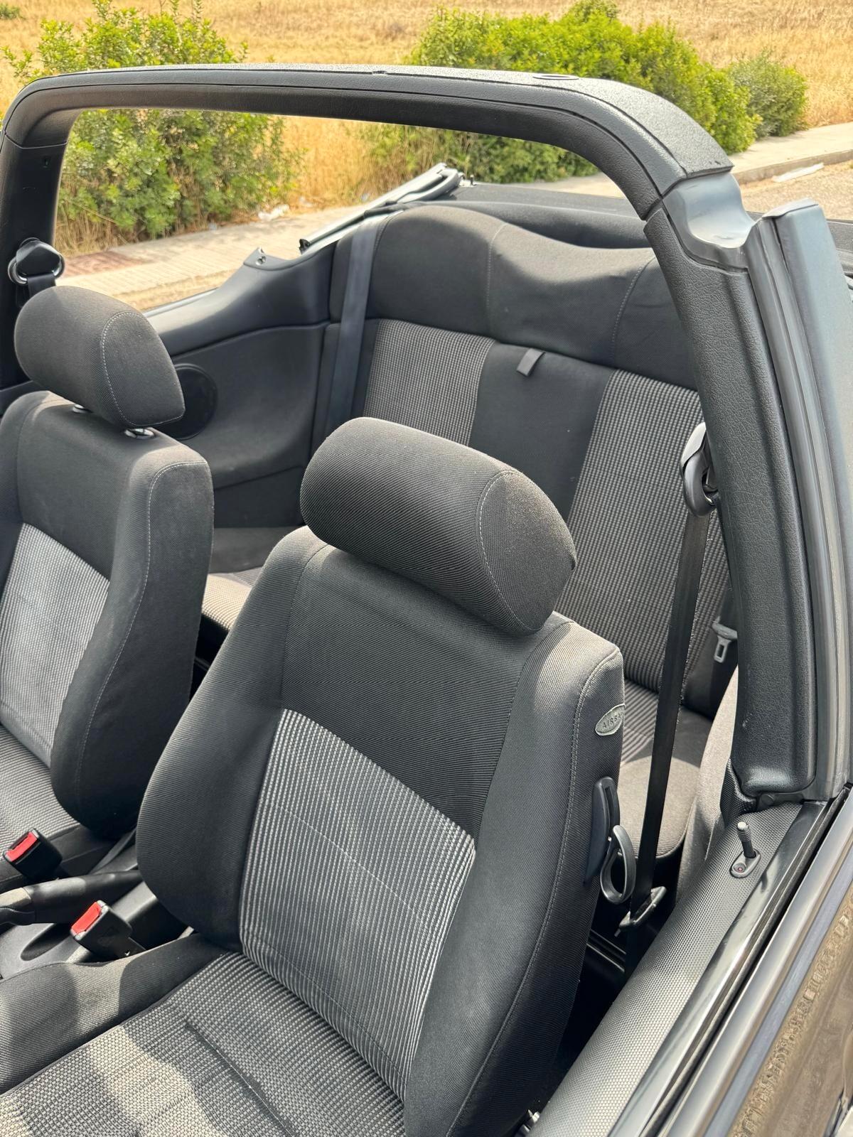 Volkswagen Golf Cabriolet 1.6 Karmann