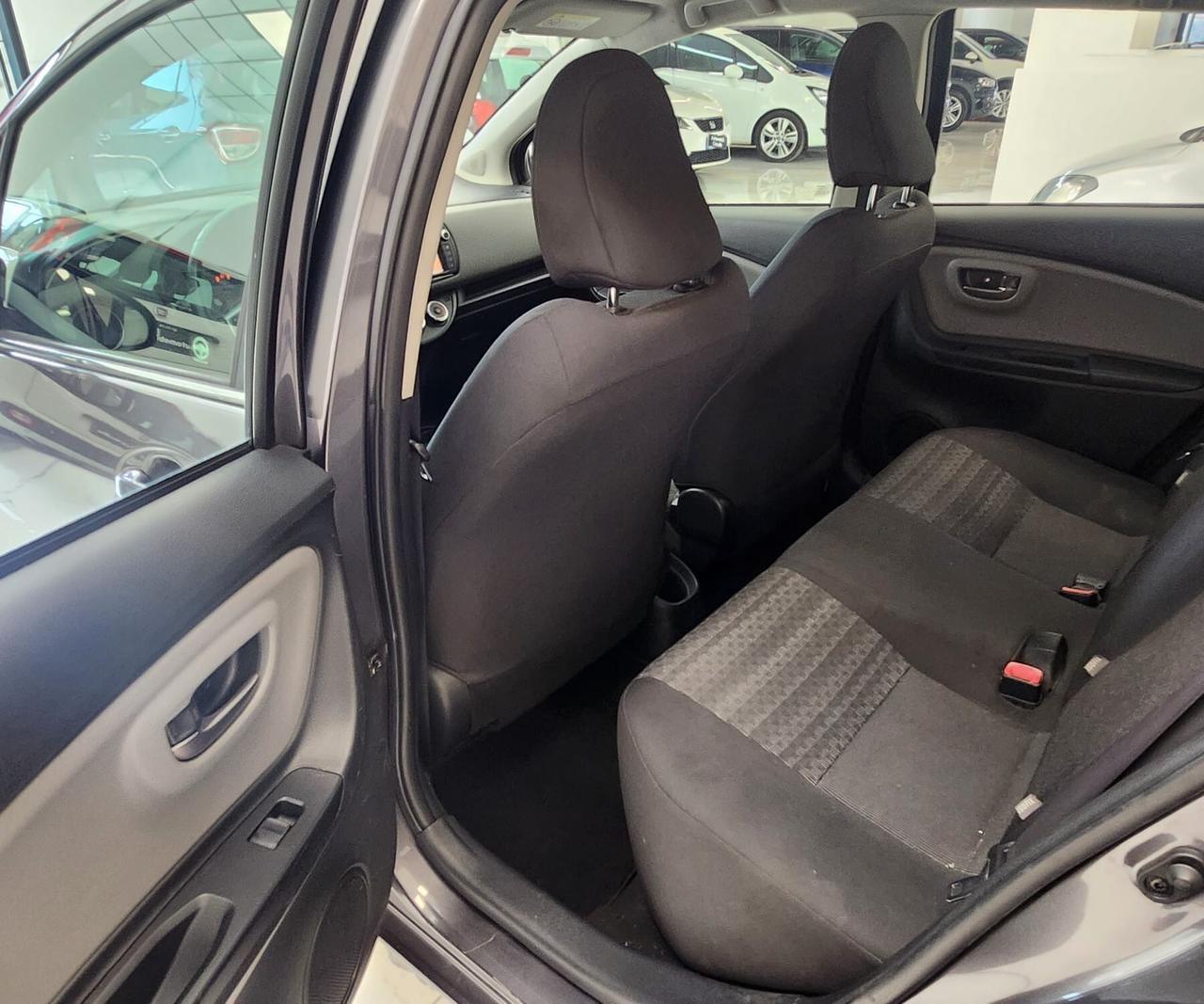 Toyota Yaris 1.0 5 porte Cool