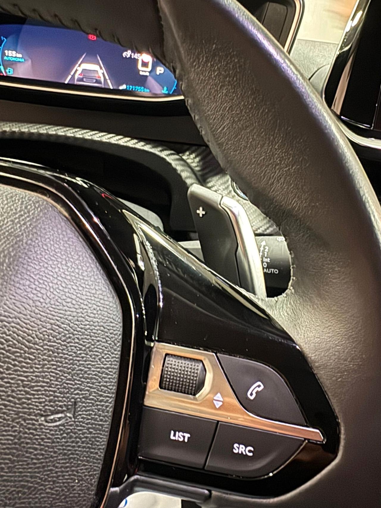 Peugeot 2008 BlueHDi 130 S&S EAT8 GT Pack Veglia l'i-cockpit 3D