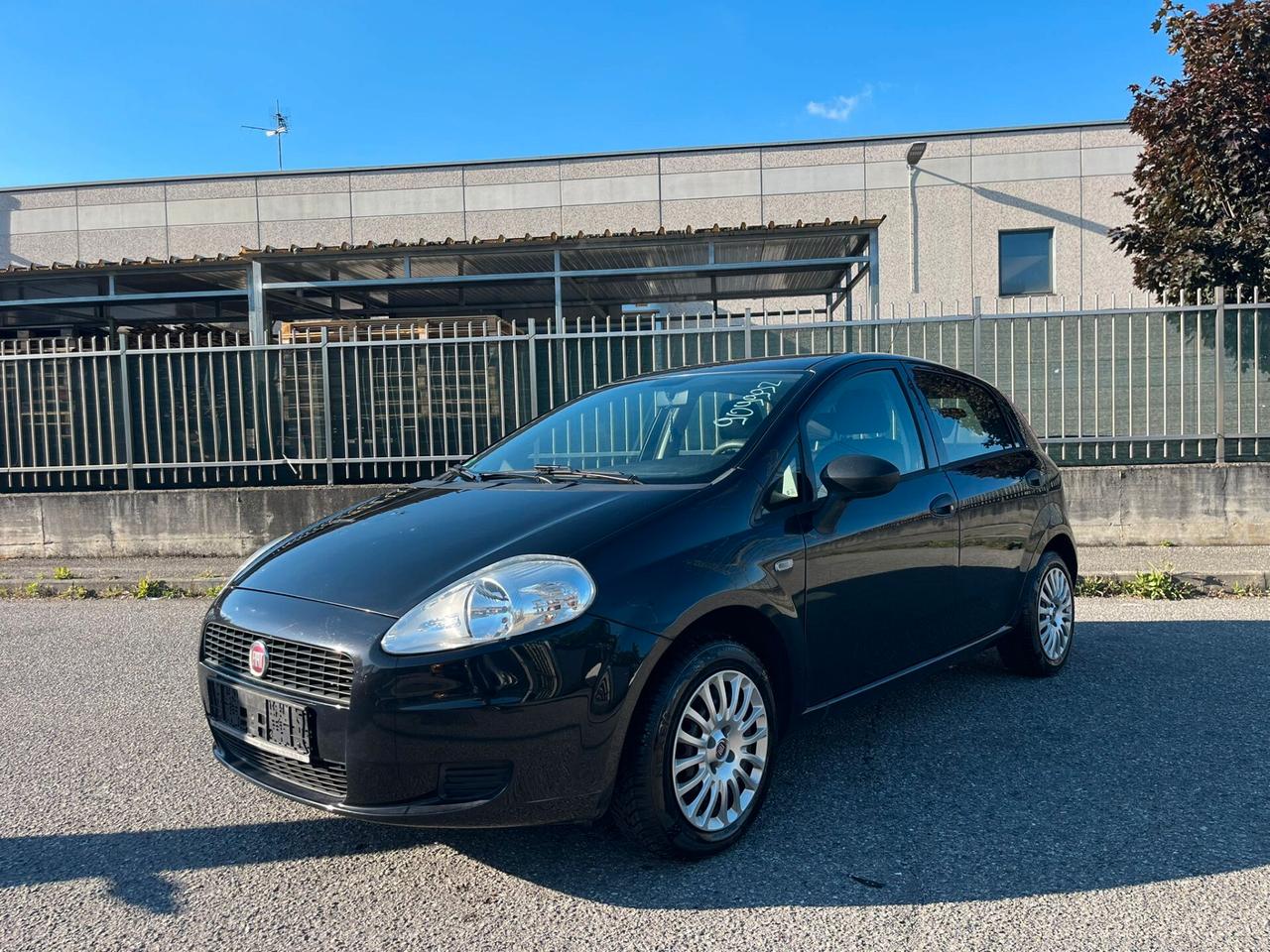 Fiat Grande Punto 1.2 BENZINA X NEOPATENTATI