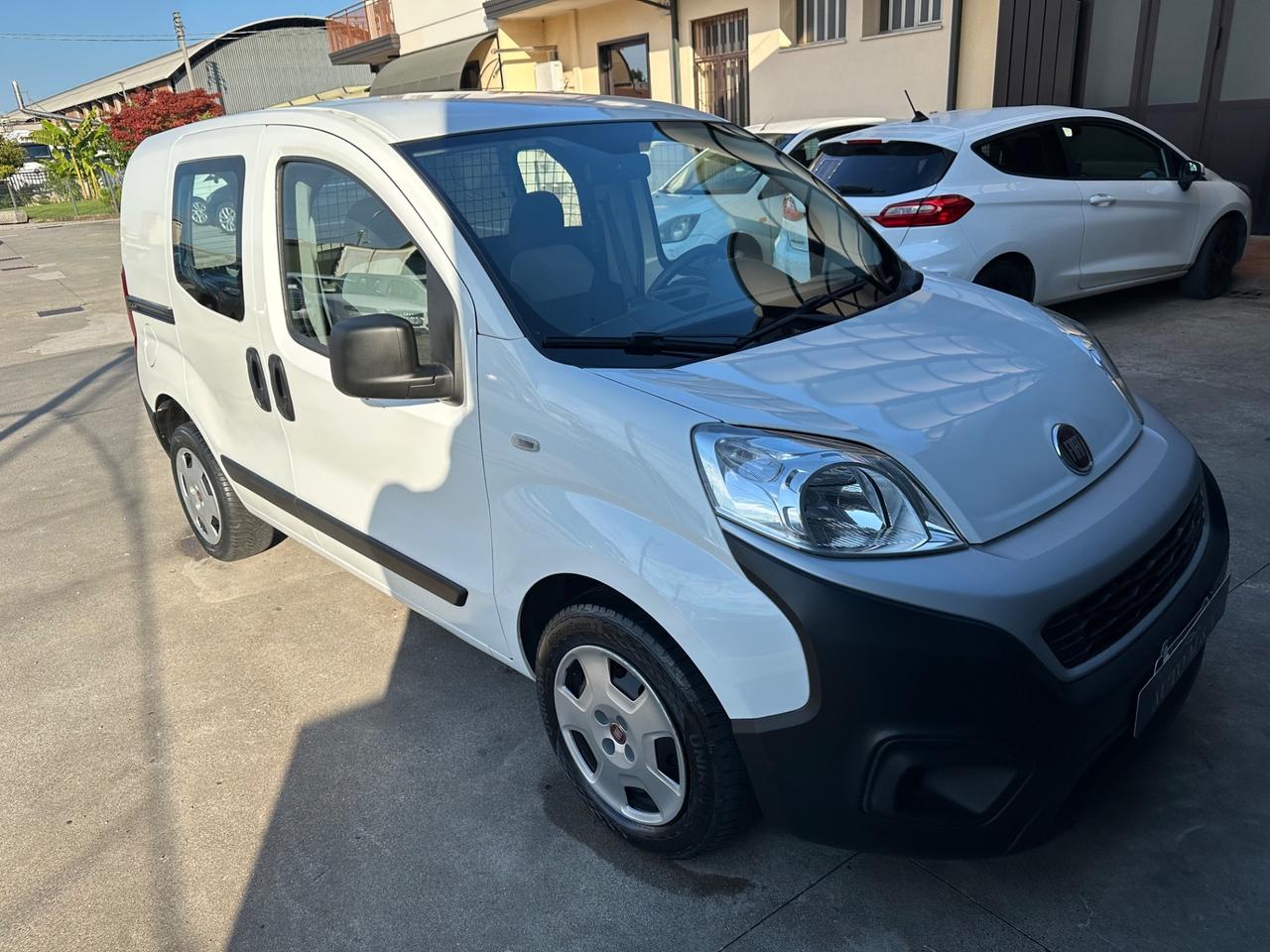 Fiat Fiorino 1.3 MJT 95CV Cargo SX