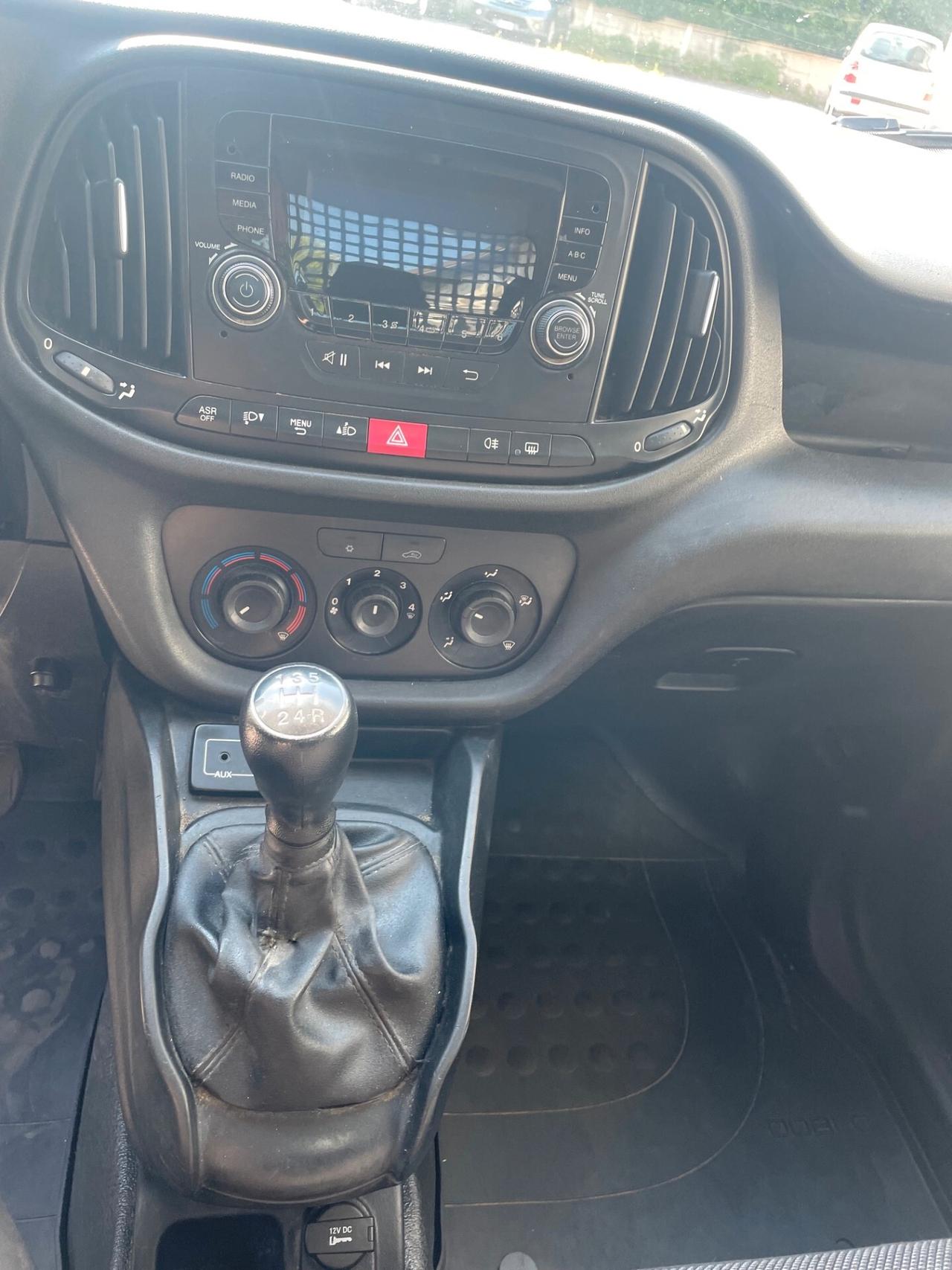 DOBLO 3 POSTI WORK UP CASSONATO CASSONE CLIMA OK NEOPATENTATI GRU 250 KG