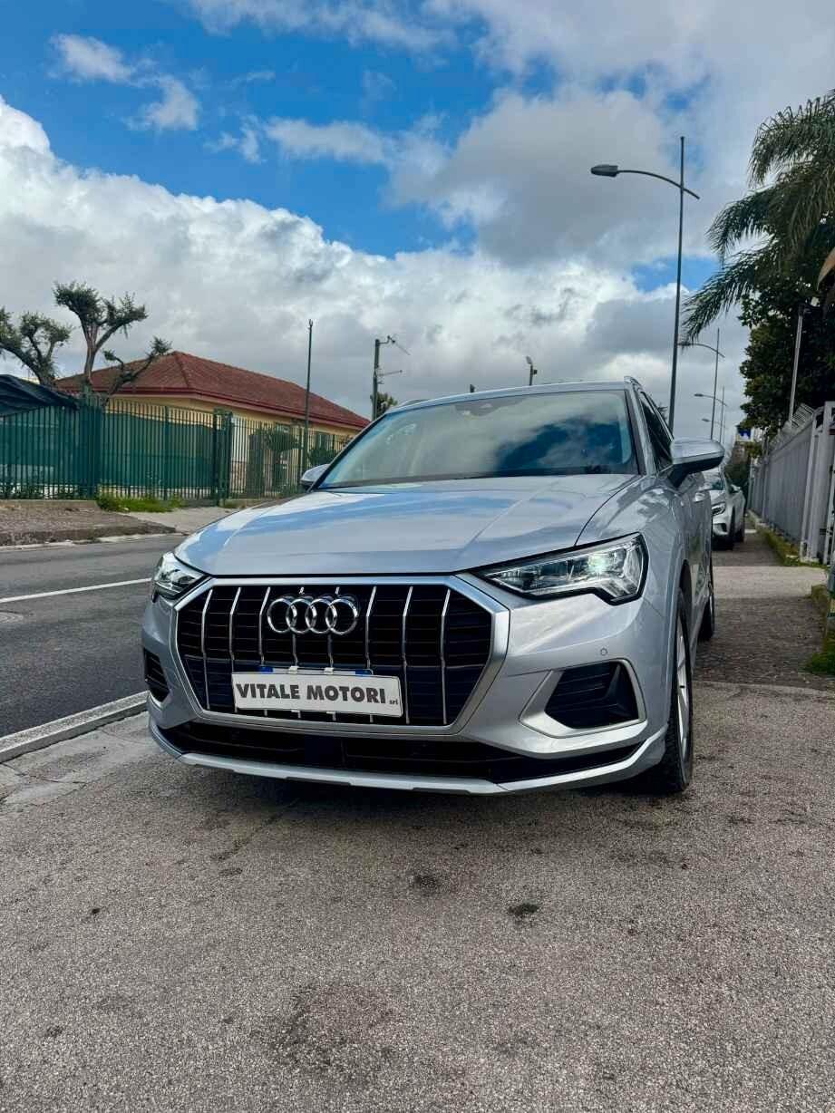 Audi Q3 35 2.0 TDI S tronic 150 CV