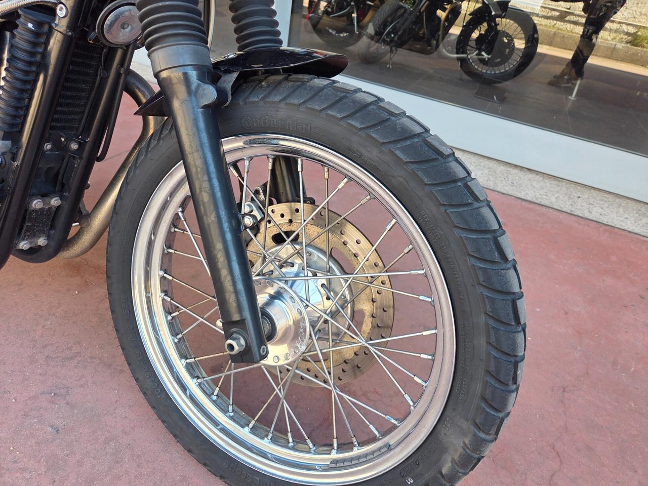 Triumph Bonneville T100