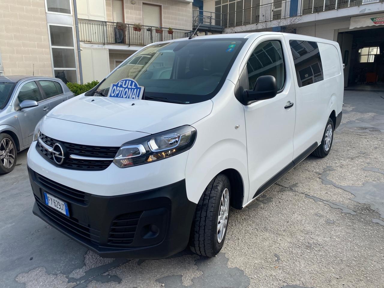 Opel VIVARO 6 POSTI AUTOCARRO