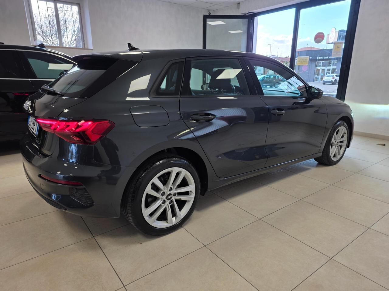 Audi A3 Sedan 30 TDI Business Advanced