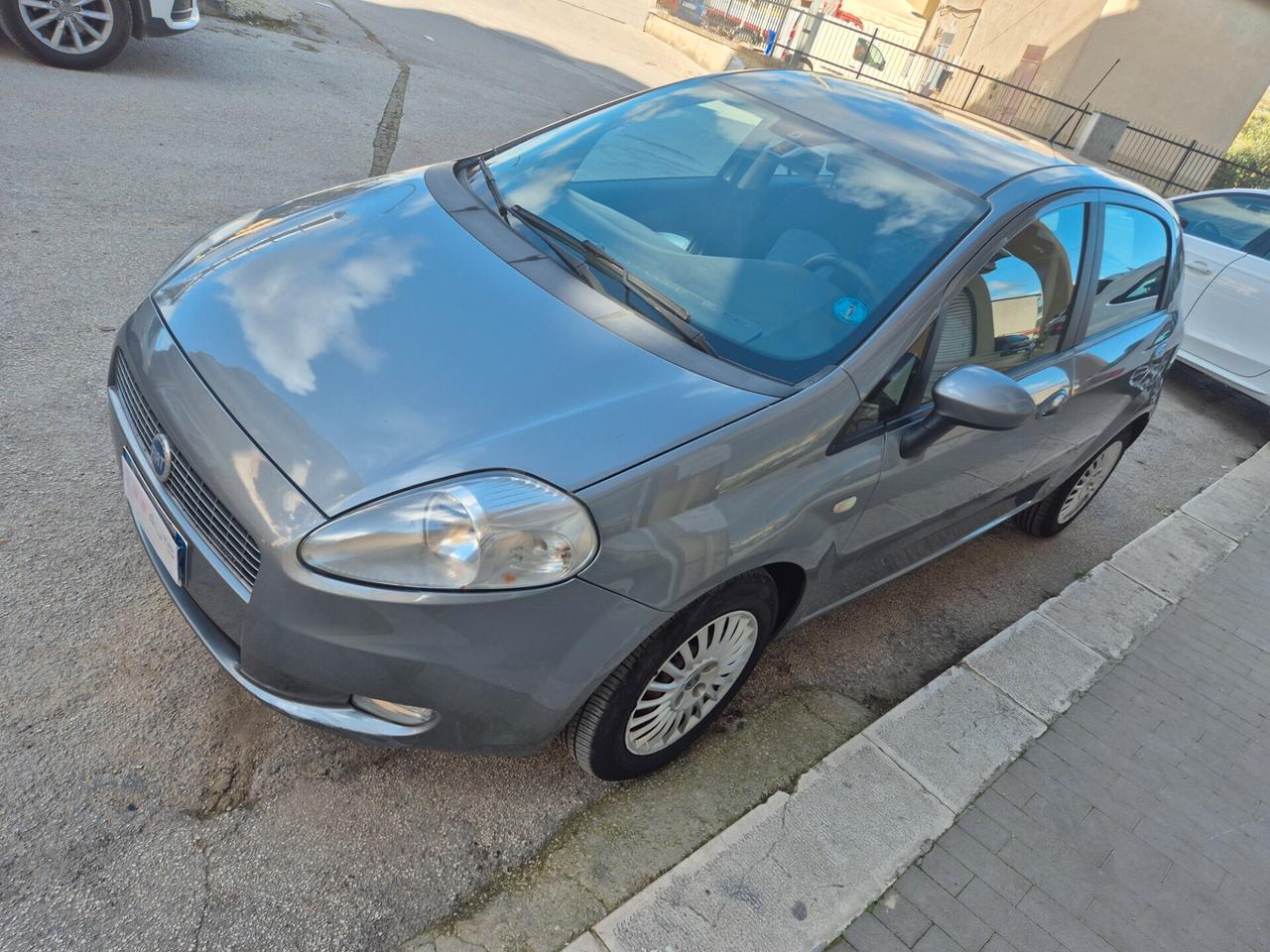 FIAT GRANDE PUNTO 1.3 MULTJET 90 CV 5 PORTE KMCERT