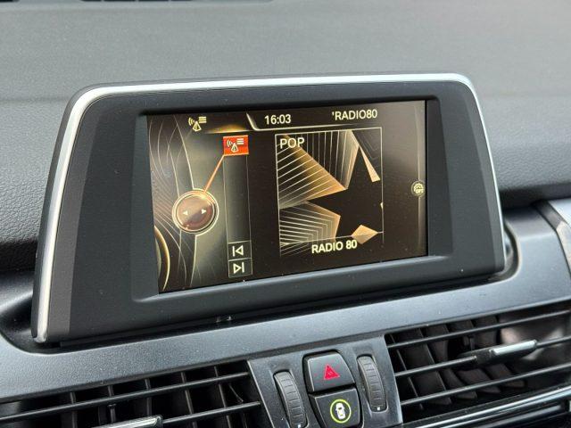BMW 214 d Active Tourer Advantage OK Neopatentati