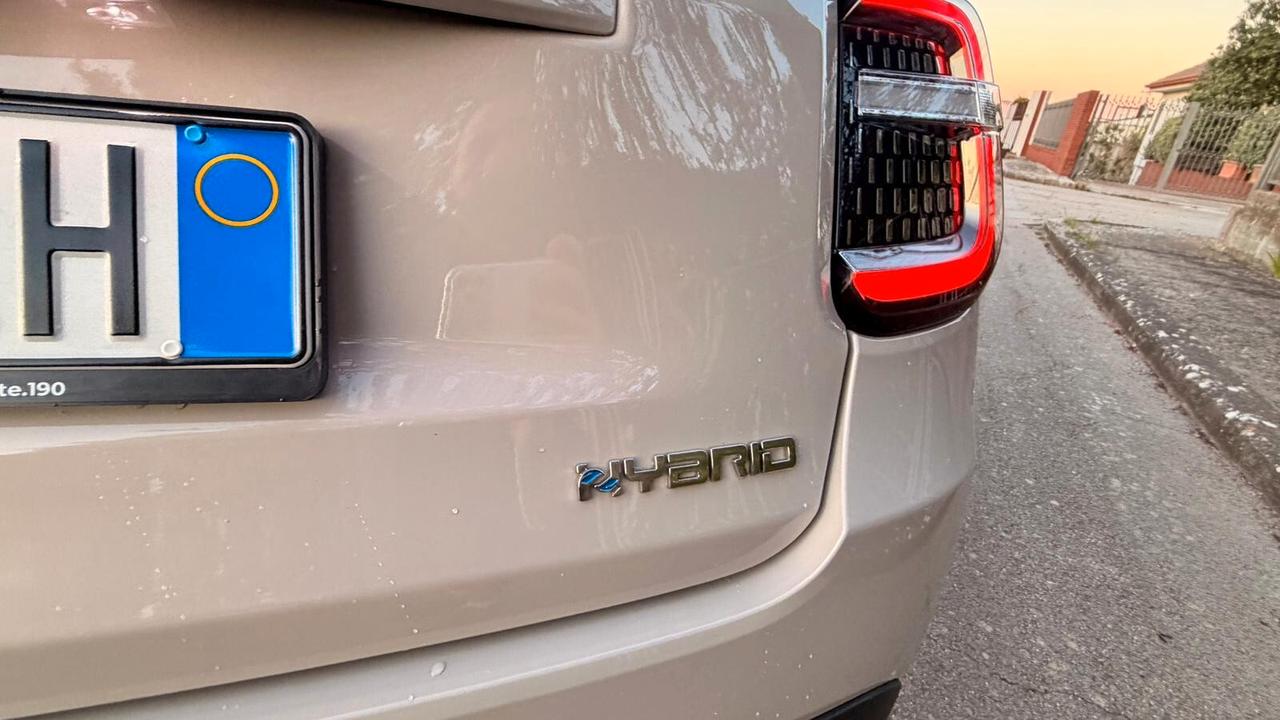 Fiat 600 Hybrid 145 CV DCT MHEV Icon