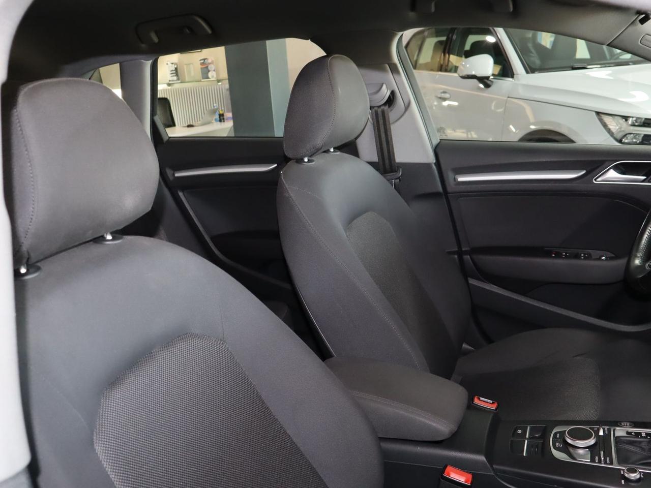 Audi A3 Business 2.0 40 TDI QUATTRO #50506