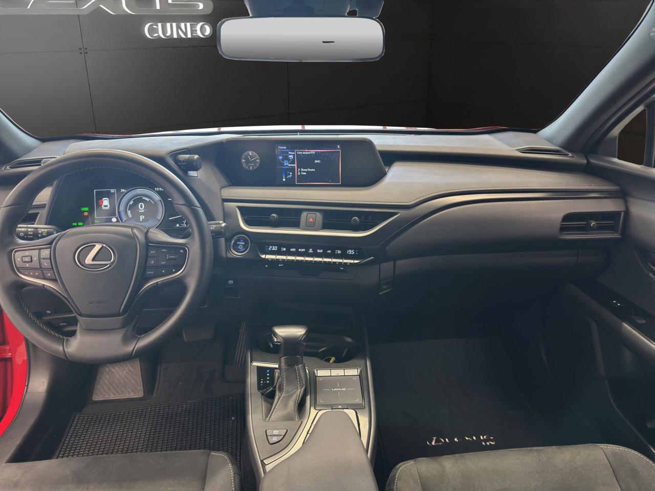Lexus UX 250h 2.0 Executive 2wd cvt my20