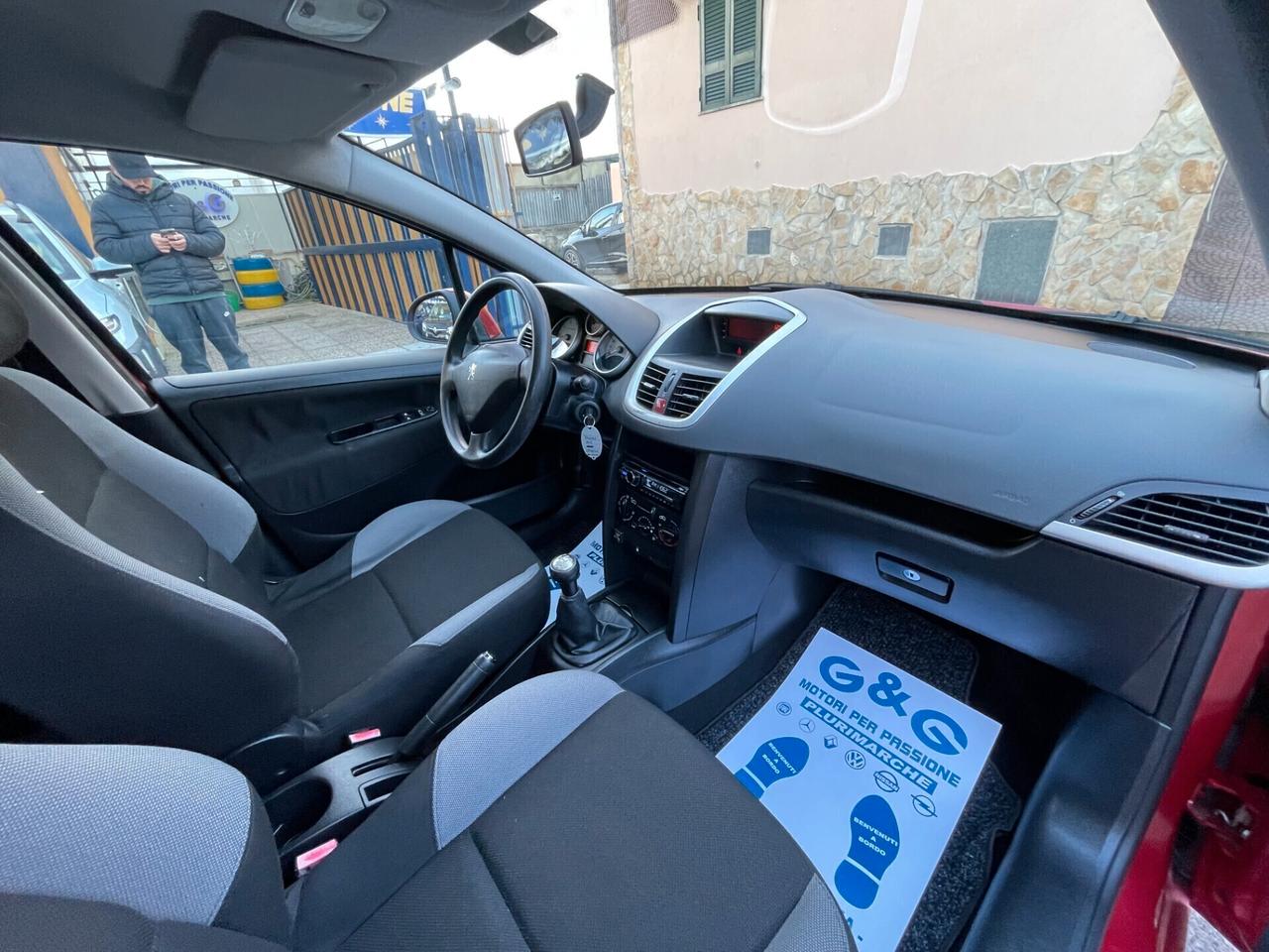 Peugeot 207 1.4 88CV 5p. XT GPL