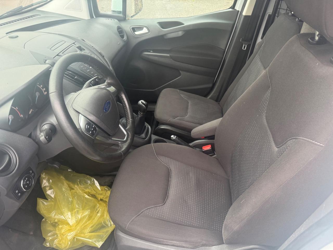 Ford Transit Courier 1.5 TDCi 75CV