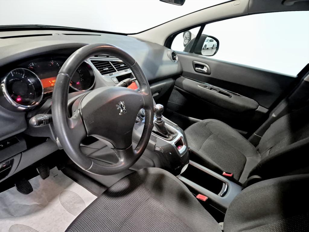 Peugeot 5008 1.6 hdi 8v Active (tecno) 112cv