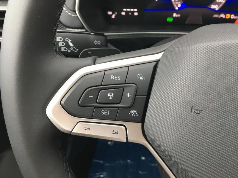 Volkswagen T-Cross 1.0 TSI 115 CV DSG R-Line NUOVA R LINE
