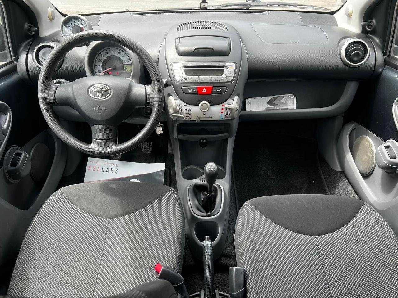 Toyota Aygo 1.0 12V VVT-i 5 porte