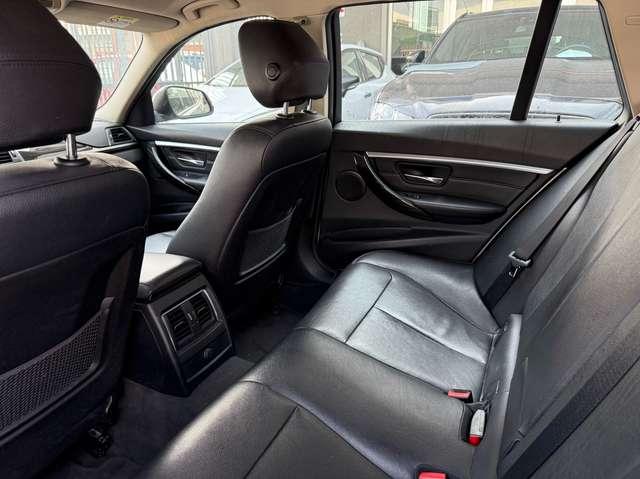 BMW 320 320d Touring Luxury auto EURO 6