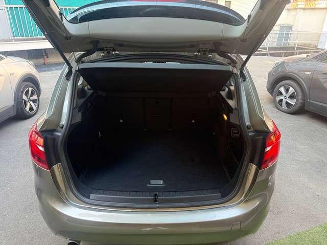 BMW 218 Active Tourer 218d Advantage + Pelle + Sensori Parcheggio