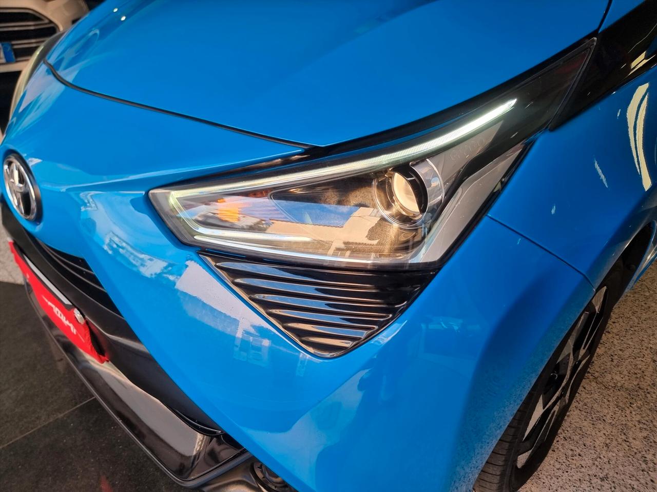 Toyota Aygo Connect 1.0 VVT-i 72 CV 5 porte x-fun MMT AUTOMATICA