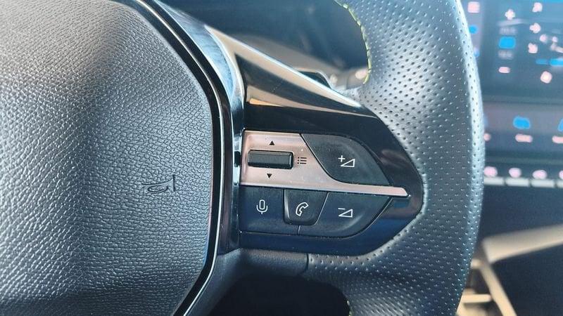 Peugeot 408 GT Hybrid 180 e-EAT8 S&S aut.