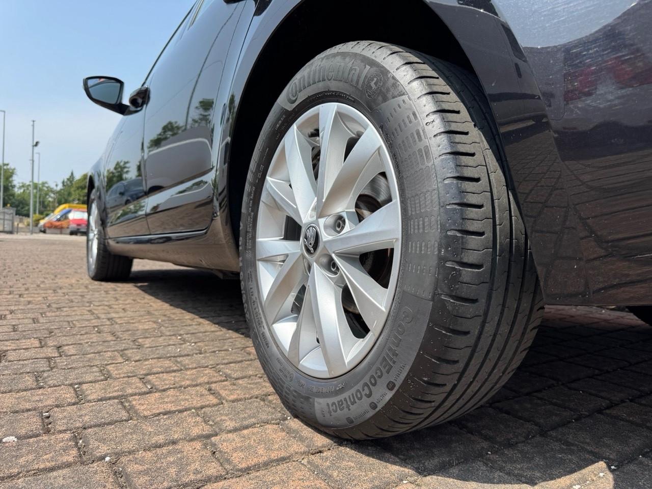 Skoda Octavia 1.6 TDI 116CV DSG – Executive – IVA esposta