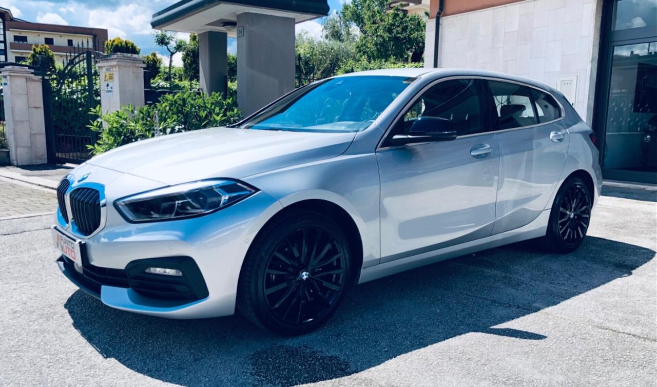 Bmw 116 118d 5p. AUTOMATICA-TELECAM- SPORT argento
