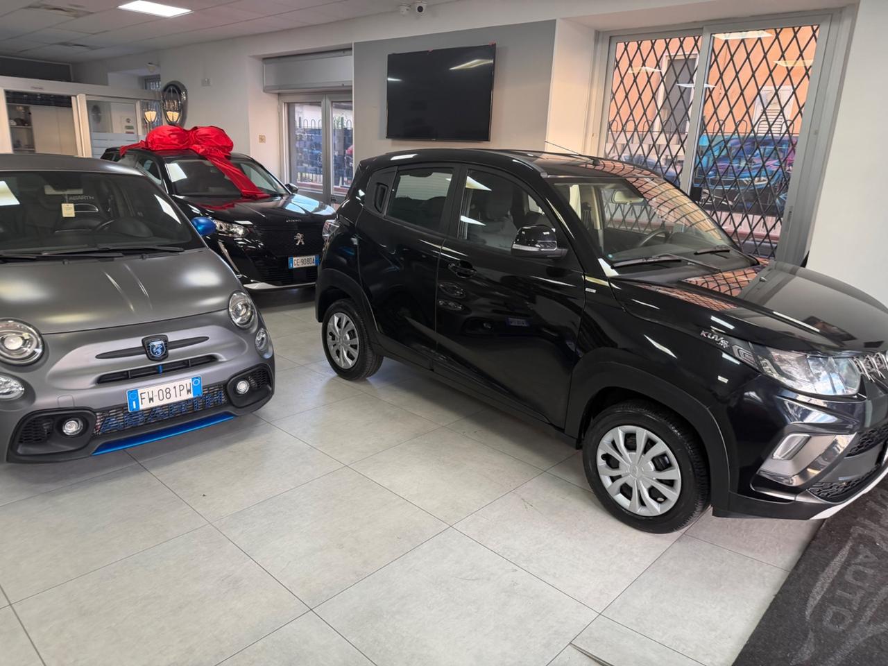 Mahindra KUV100 1.2 VVT K6+