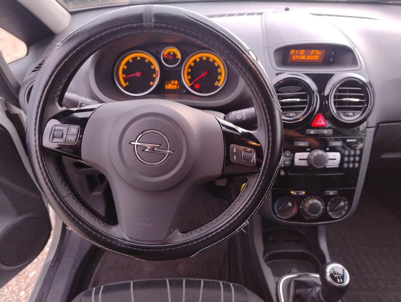 Opel Corsa 1.2 5 porte Edition