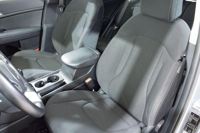 Kia Sportage 1.6 CRDI MHEV BUSINESS 2WD