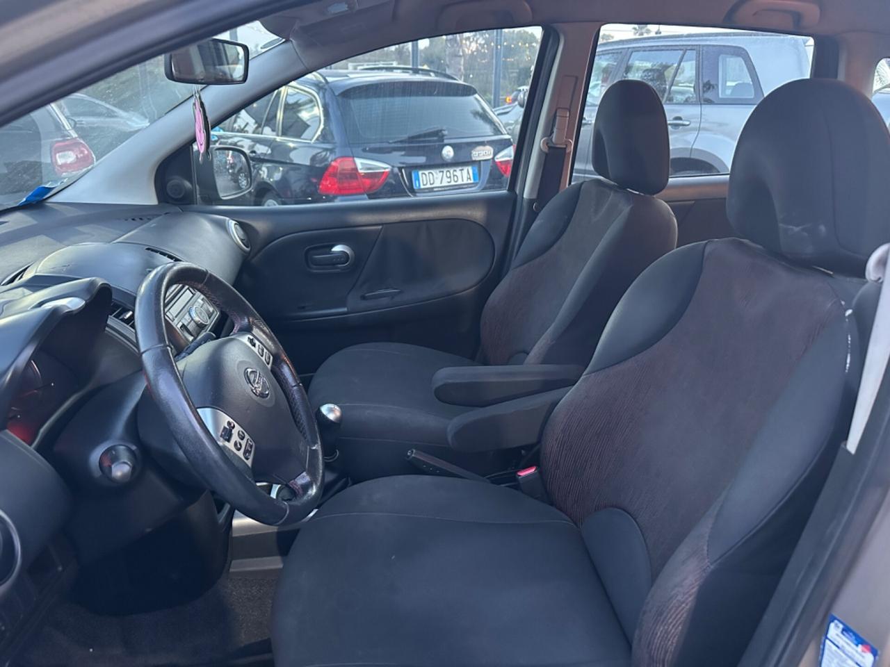 Nissan Note 1.5 dCi 90CV Tekna