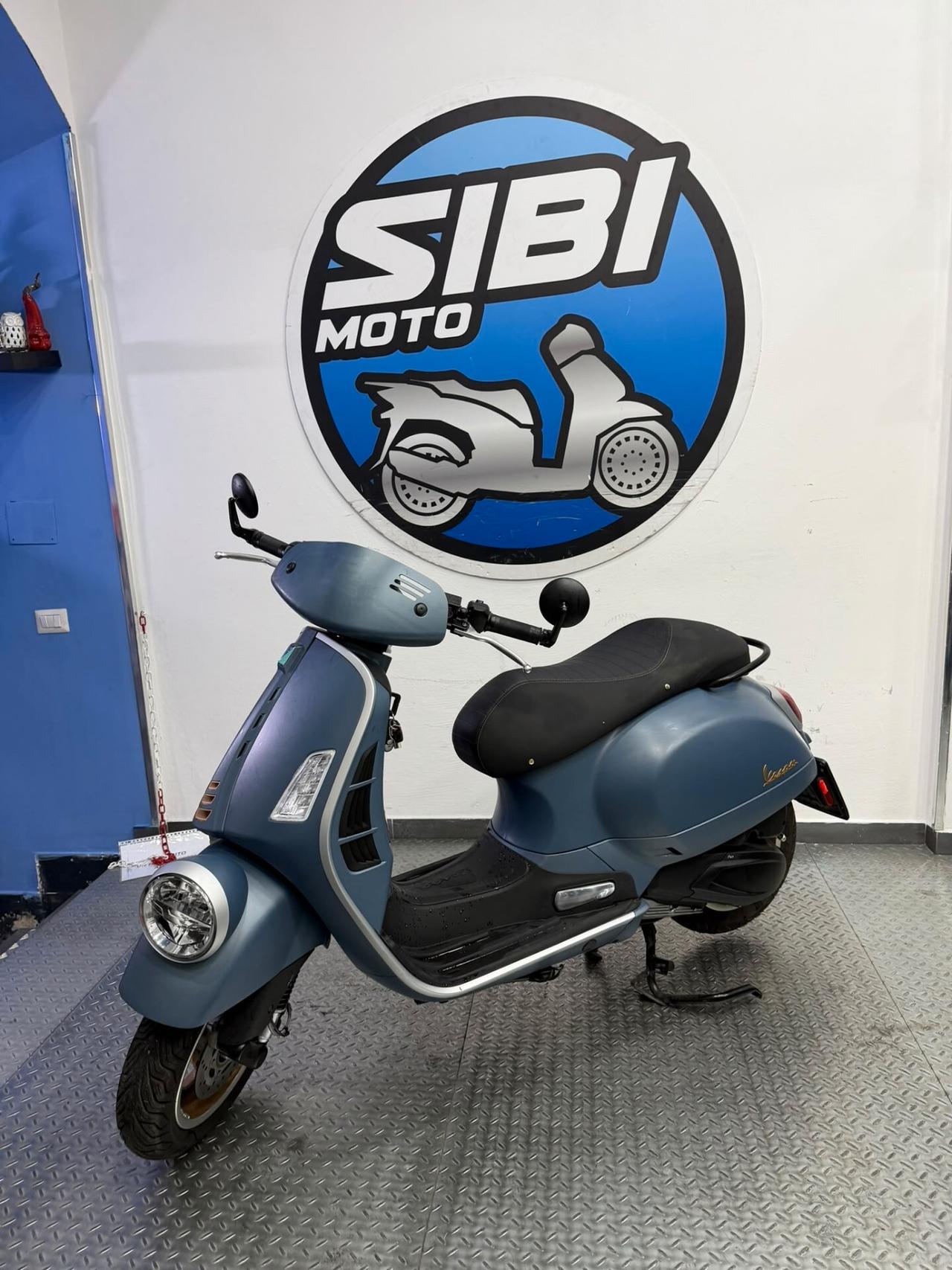 Piaggio Vespa 310 GTS hpe
