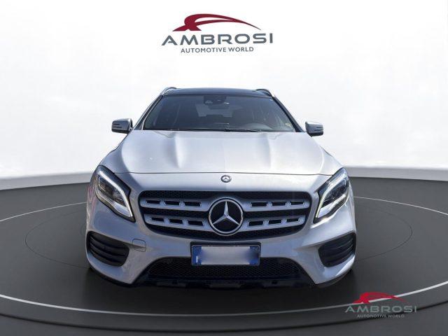 MERCEDES-BENZ GLA 200 CDI 200 d Automatic 4Matic Premium - PER OPERATOR