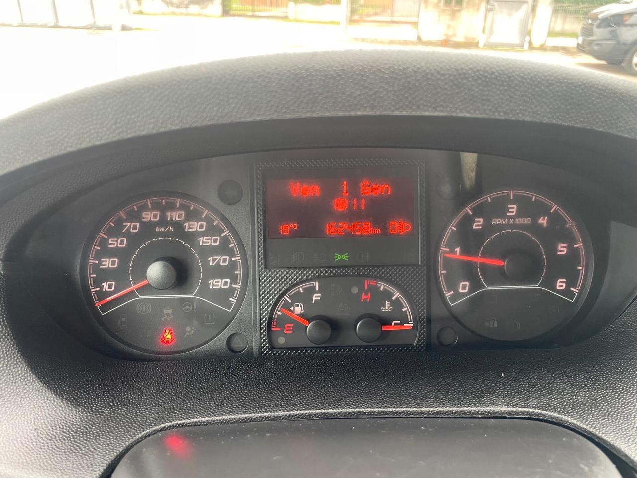 Peugeot Boxer 328 2.0 BlueHDi PC-TN Furgone